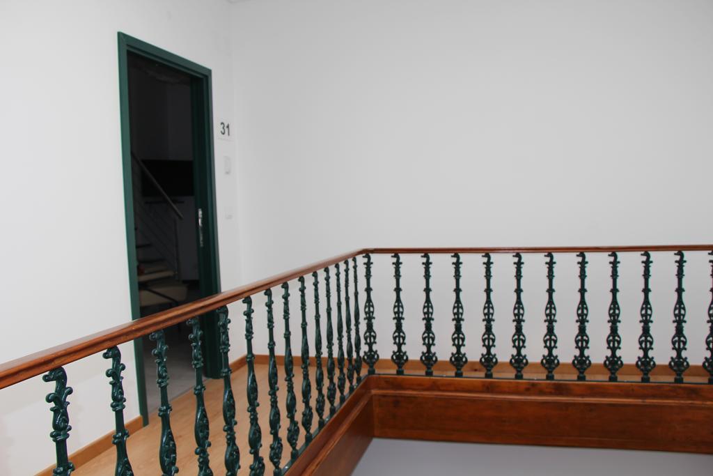 Dobairro Suites At Bairro Alto Lisbon Luaran gambar