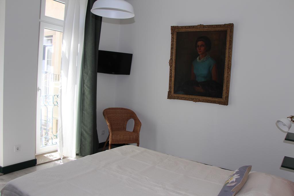Dobairro Suites At Bairro Alto Lisbon Luaran gambar