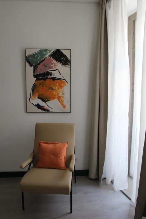 Dobairro Suites At Bairro Alto Lisbon Luaran gambar