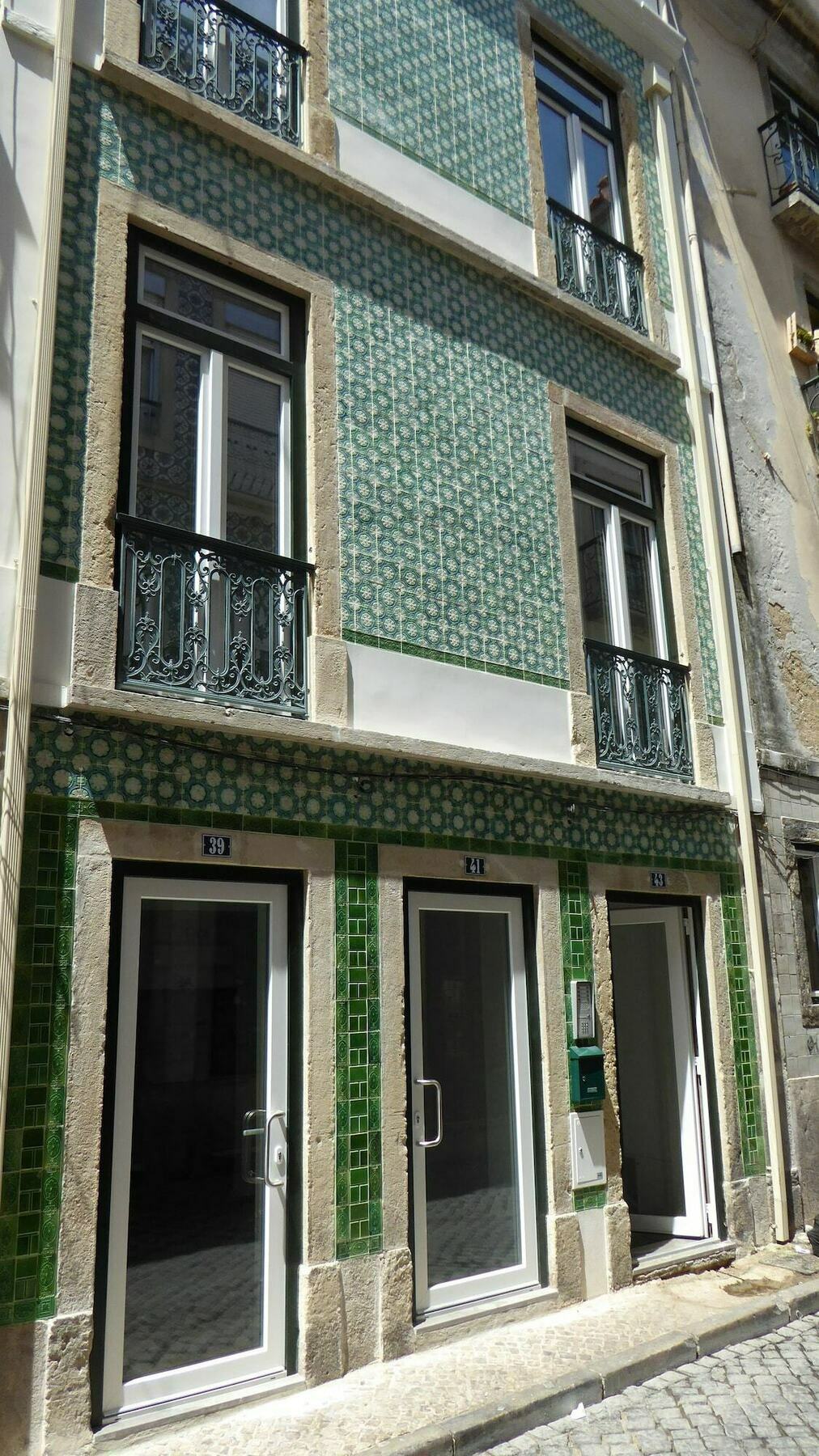 Dobairro Suites At Bairro Alto Lisbon Luaran gambar